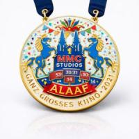 Geprägte Orden mit Emaille