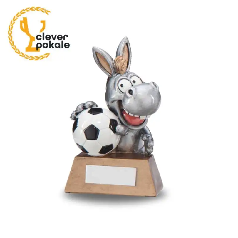 lustige-pokale-mit-gravur