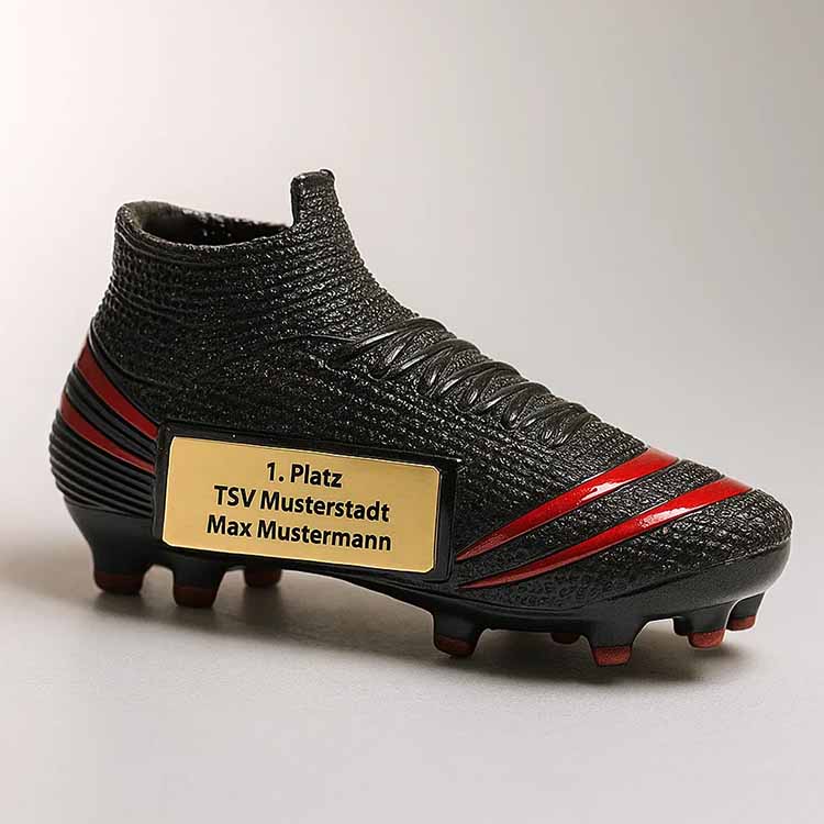 fussball-schuh-als-pokal-mit-gravur