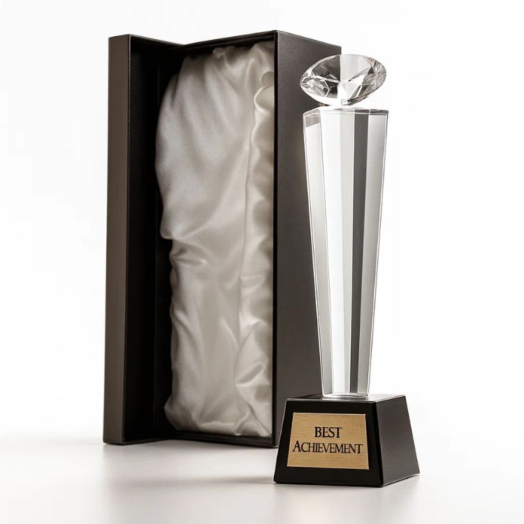 glas-pokale-online-kaufen-f&uuml;r-turniere-bei-cleverpokale.de-mit-gravur