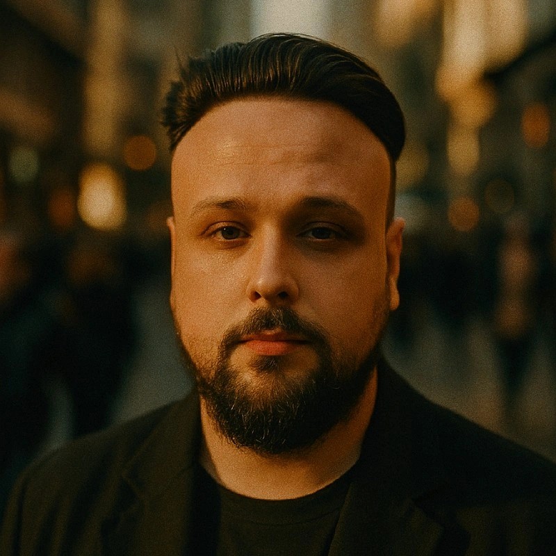 Özcan Akgün – Gründer und Pokal-Experte bei Cleverpokale.de