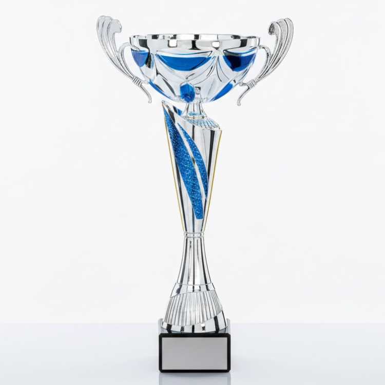 pokale-online-kaufen-f&uuml;r-turniere-bei-cleverpokale.de-mit-gravur